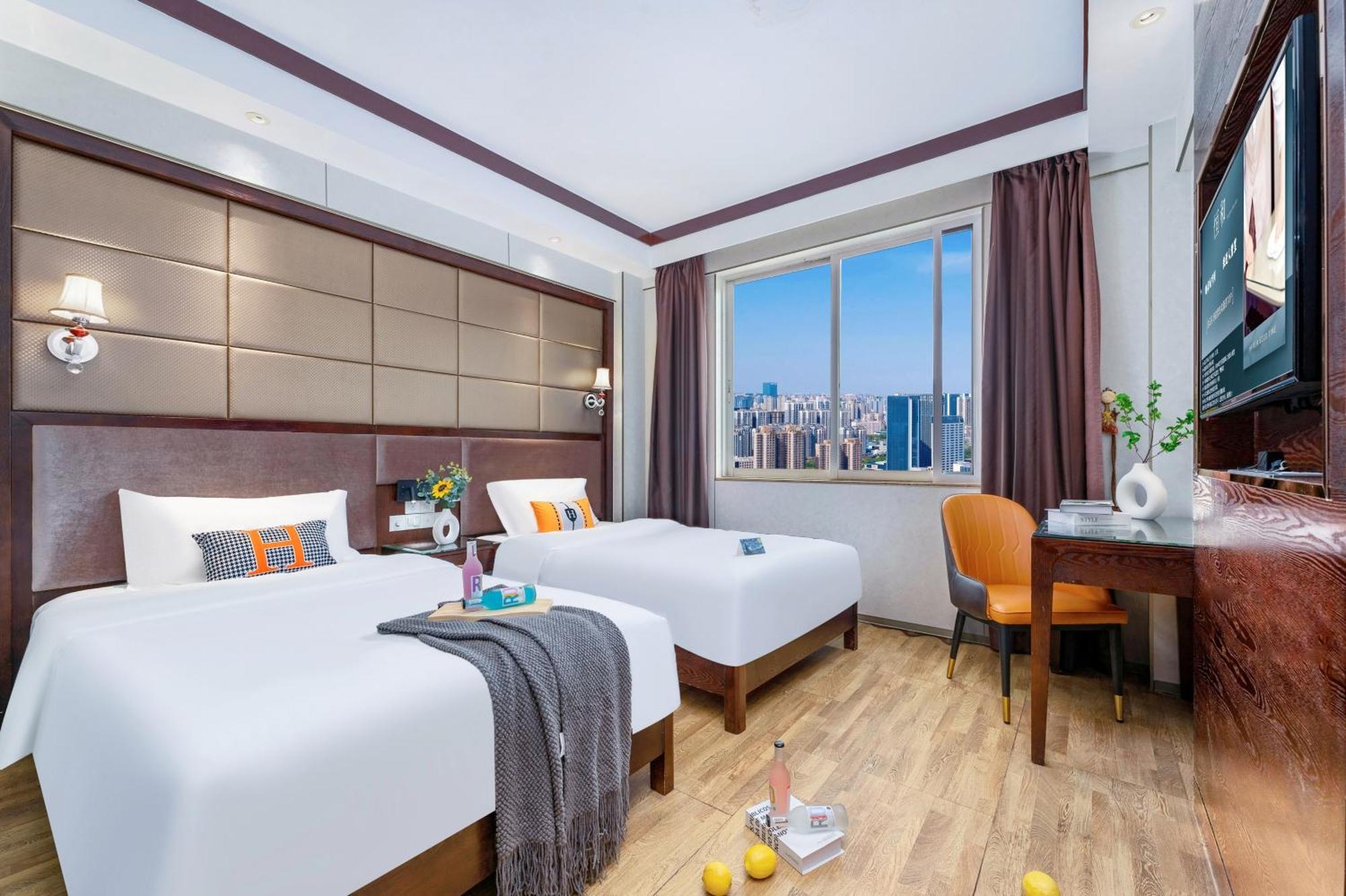 Henghe Selected S Design Hotel - Flagship Store Of Guangzhou Baiyun Railway Station International Convention Center--Reputation Preferred エクステリア 写真