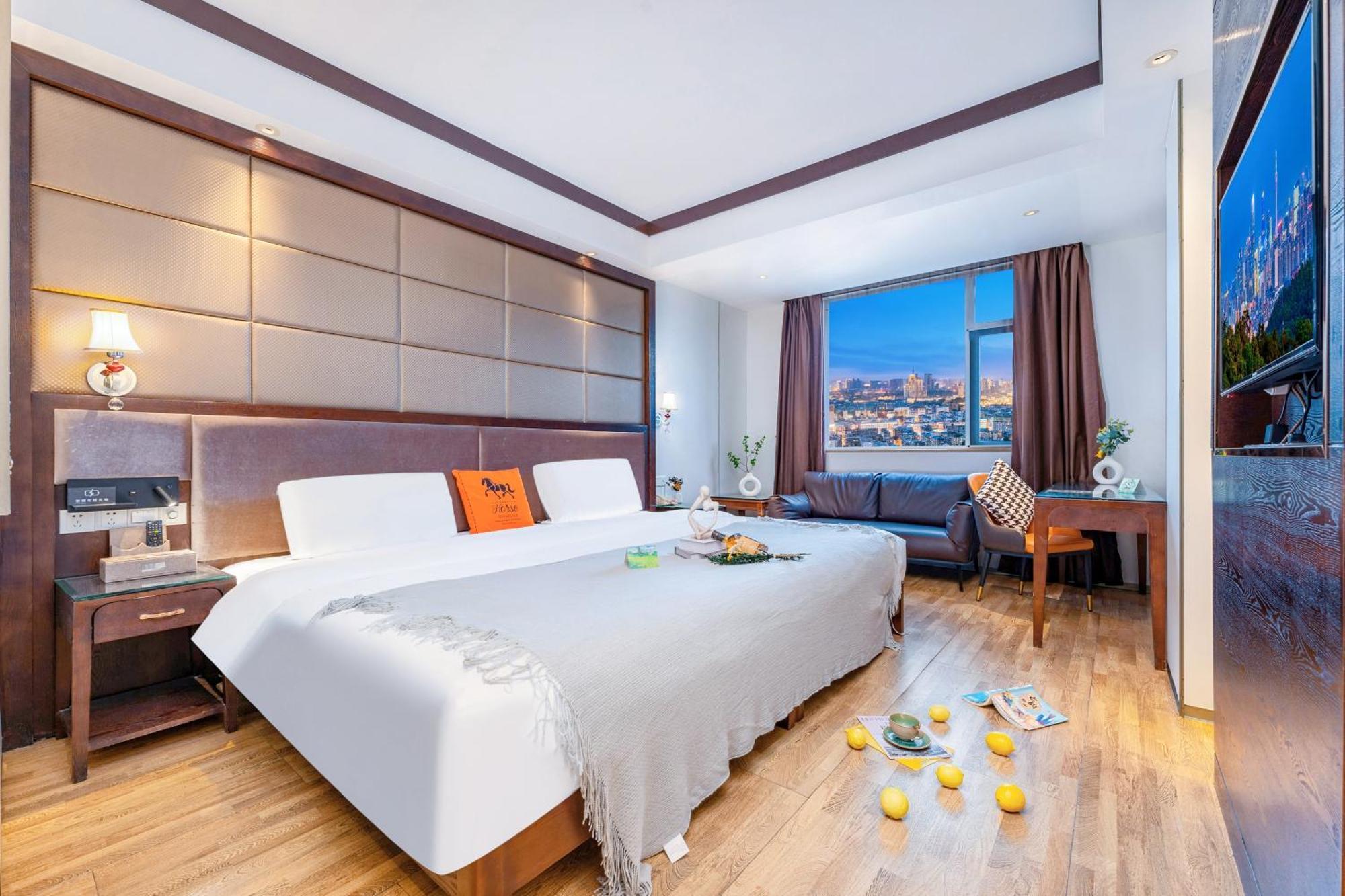 Henghe Selected S Design Hotel - Flagship Store Of Guangzhou Baiyun Railway Station International Convention Center--Reputation Preferred エクステリア 写真